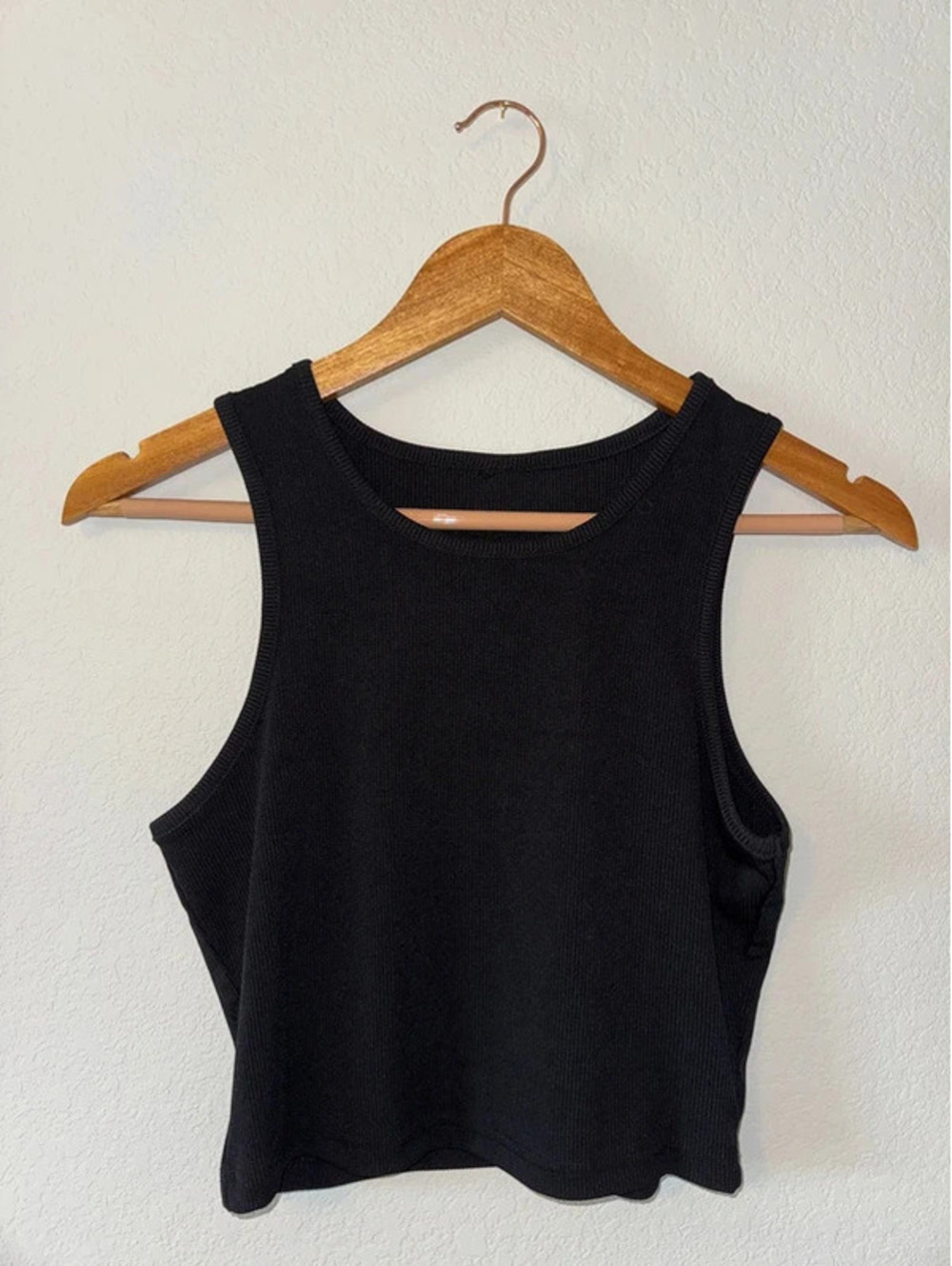 Small Black Ribbed Halter Neck Crop Top